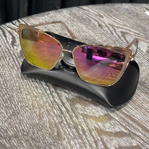 Diff Eyewear Becky rose gold w/pink mirror lens